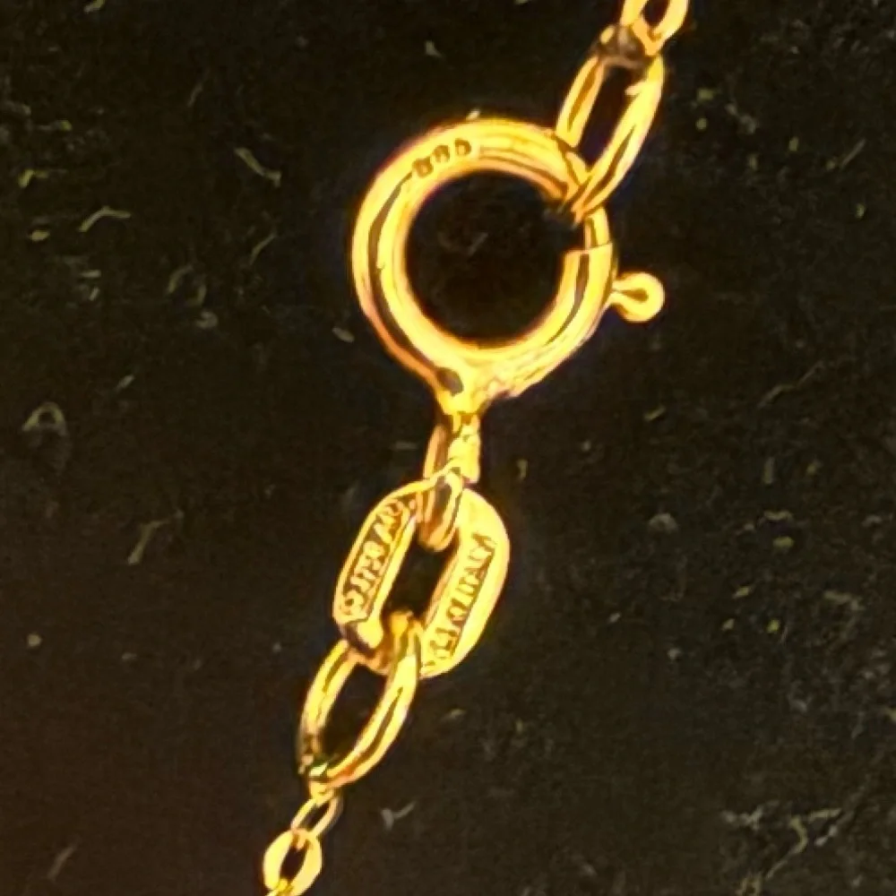 New 14k gold triple strand heart drop layer necklace - Picture 3 of 4